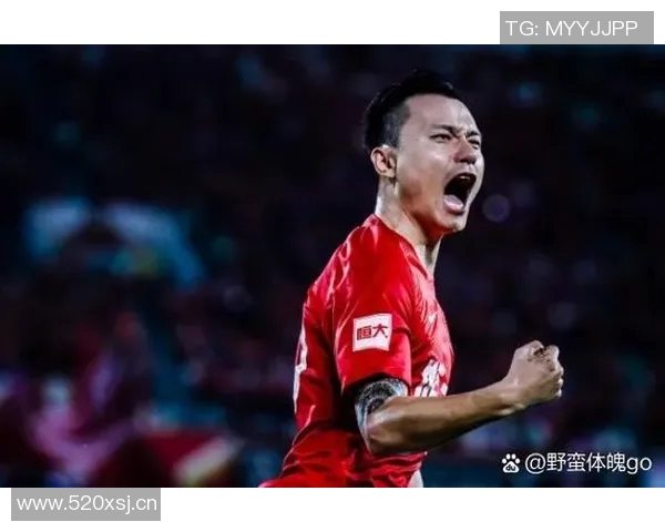 香港足球明星张国强的辉煌职业生涯与成就回顾